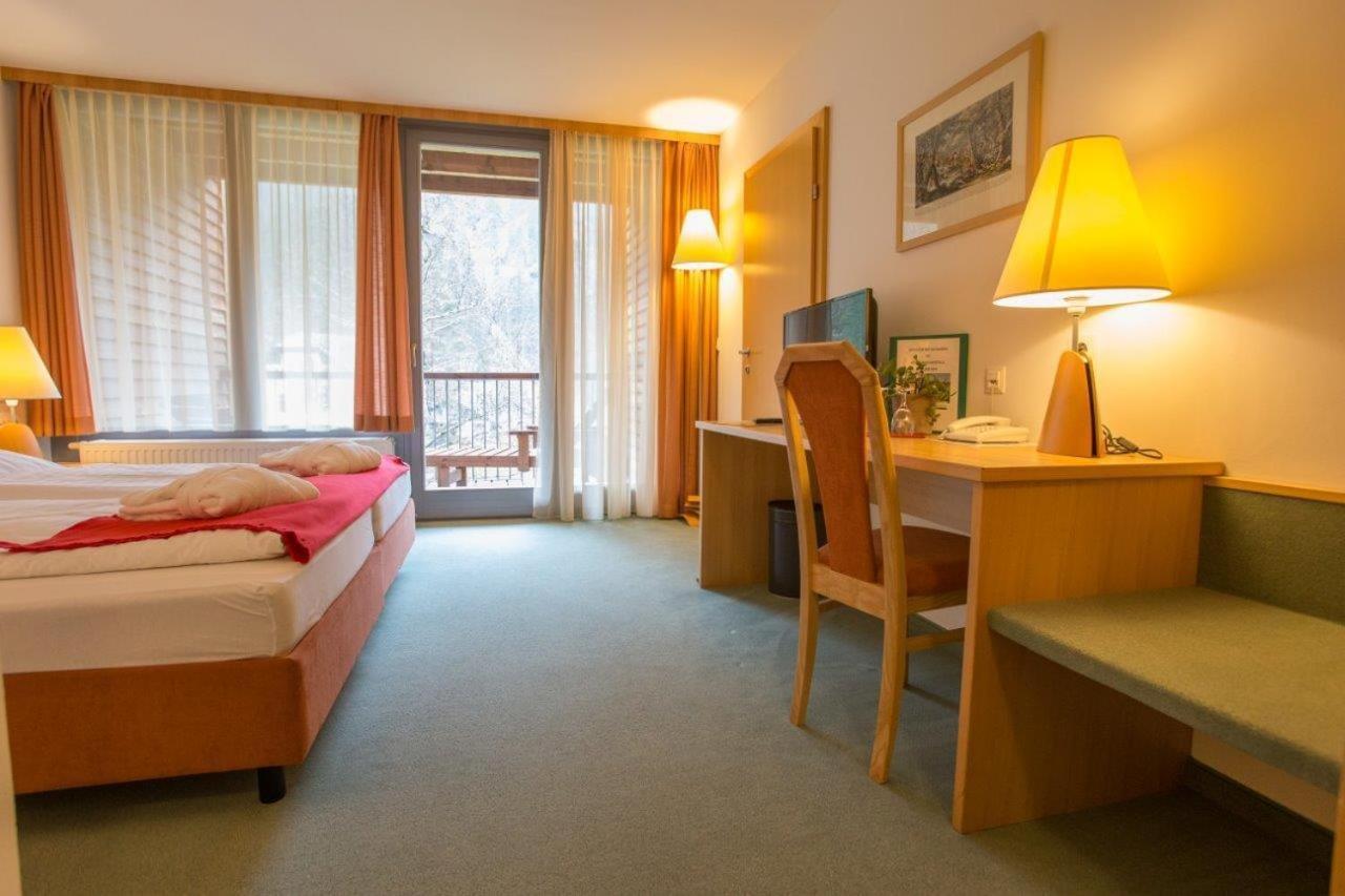 Hotel Bergkristall Wildalpen Buitenkant foto