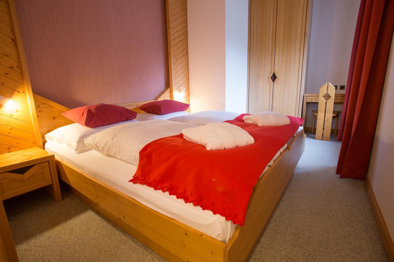 Hotel Bergkristall Wildalpen Buitenkant foto