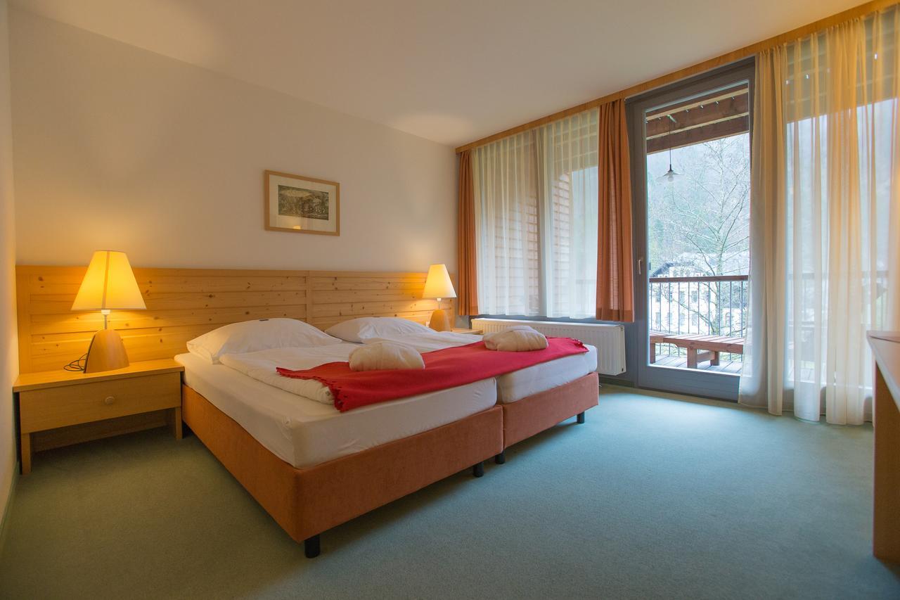 Hotel Bergkristall Wildalpen Buitenkant foto